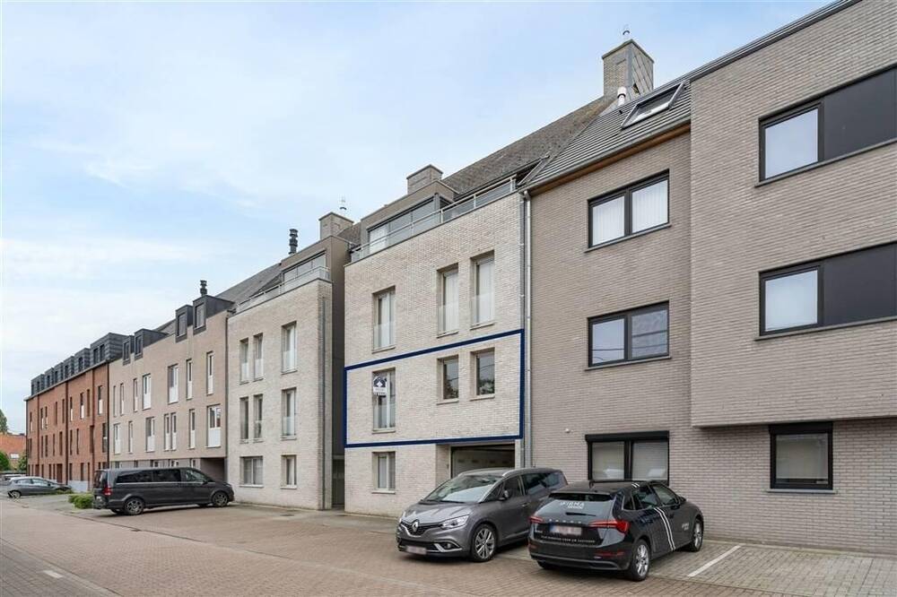 Huis te  koop in Wielsbeke 8710 260000.00€ 2 slaapkamers 103.00m² - Zoekertje 263549