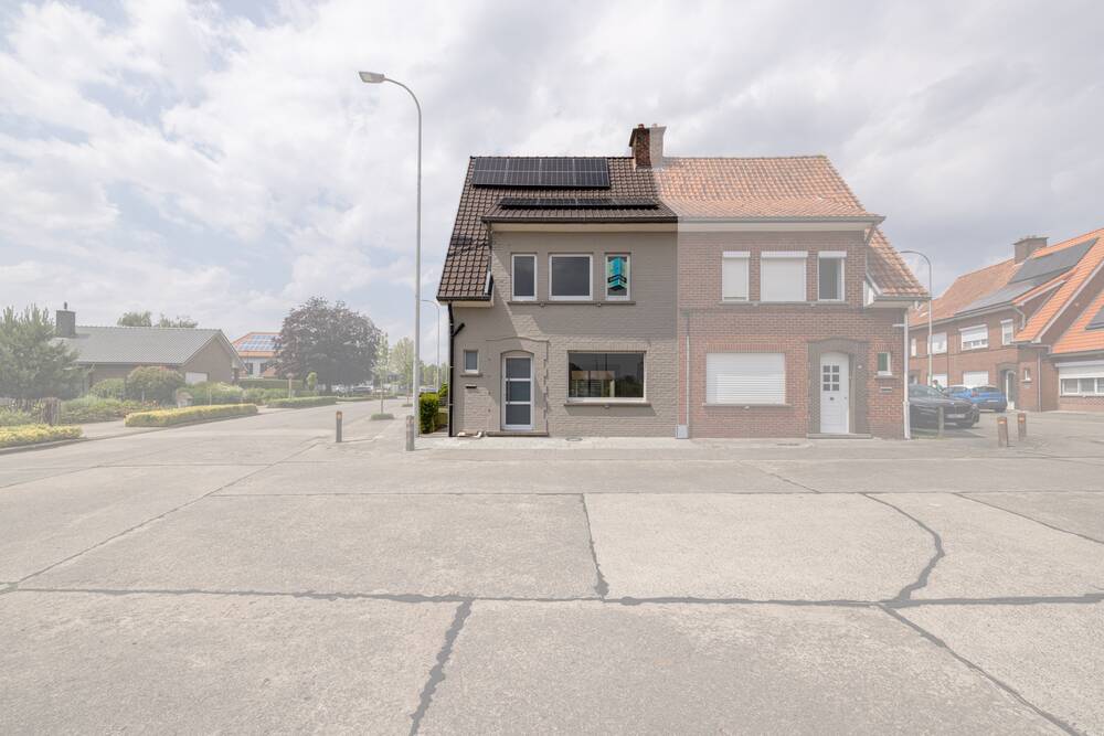 Huis te  koop in Pittem 8740 319000.00€ 3 slaapkamers 140.00m² - Zoekertje 263692