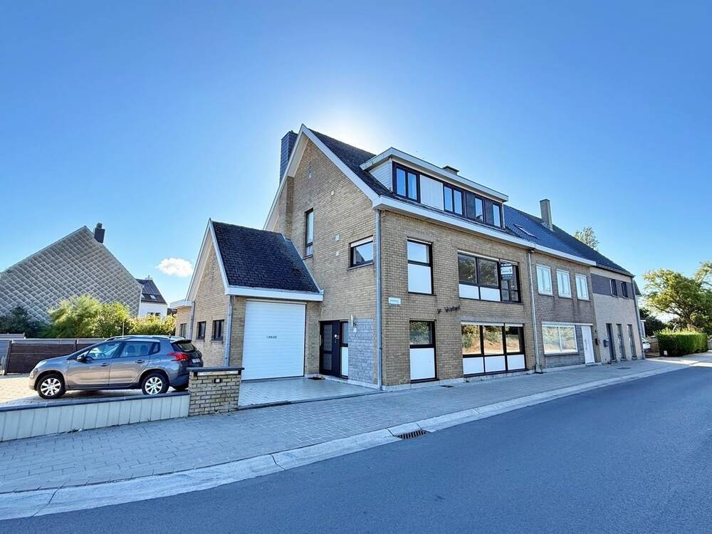 Appartement te  koop in Bredene 8450 227000.00€ 2 slaapkamers 81.00m² - Zoekertje 265069