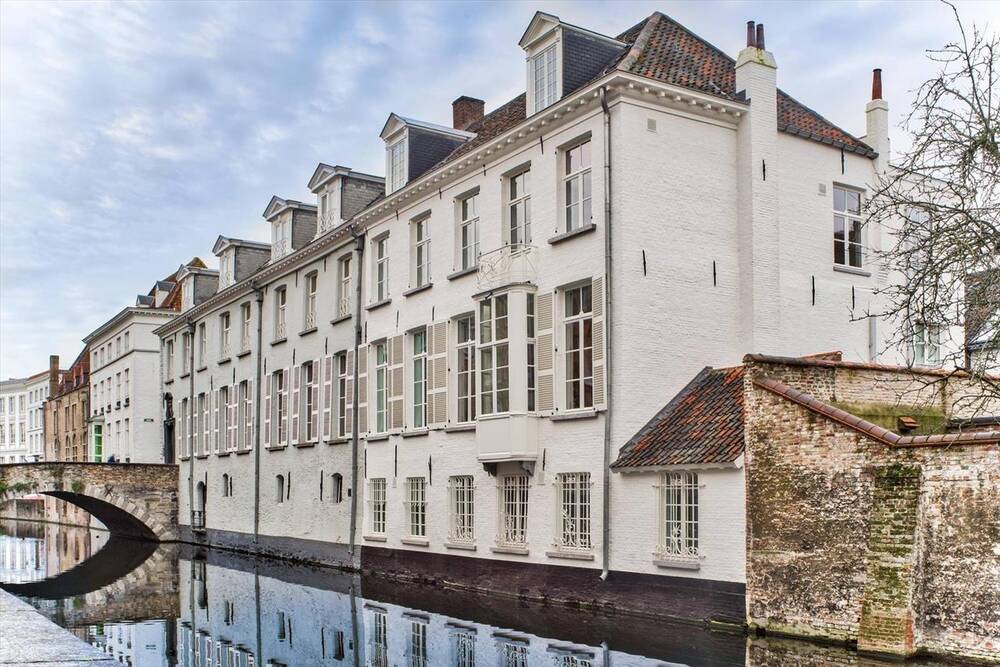 Appartement te  huur in Brugge 8000 950.00€ 2 slaapkamers 94.00m² - Zoekertje 264993