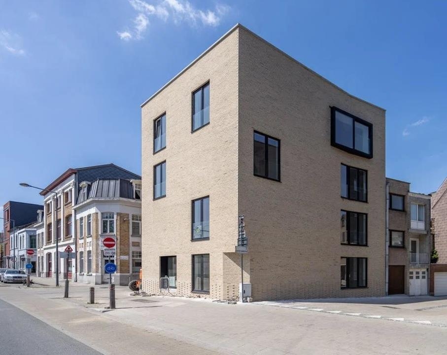 Appartement te  huur in Kortrijk 8500 475.00€ 1 slaapkamers 0.00m² - Zoekertje 267114