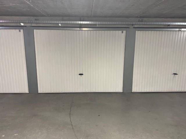 Parking & garage te  huur in Knokke-Heist 8300 190.00€  slaapkamers m² - Zoekertje 266700