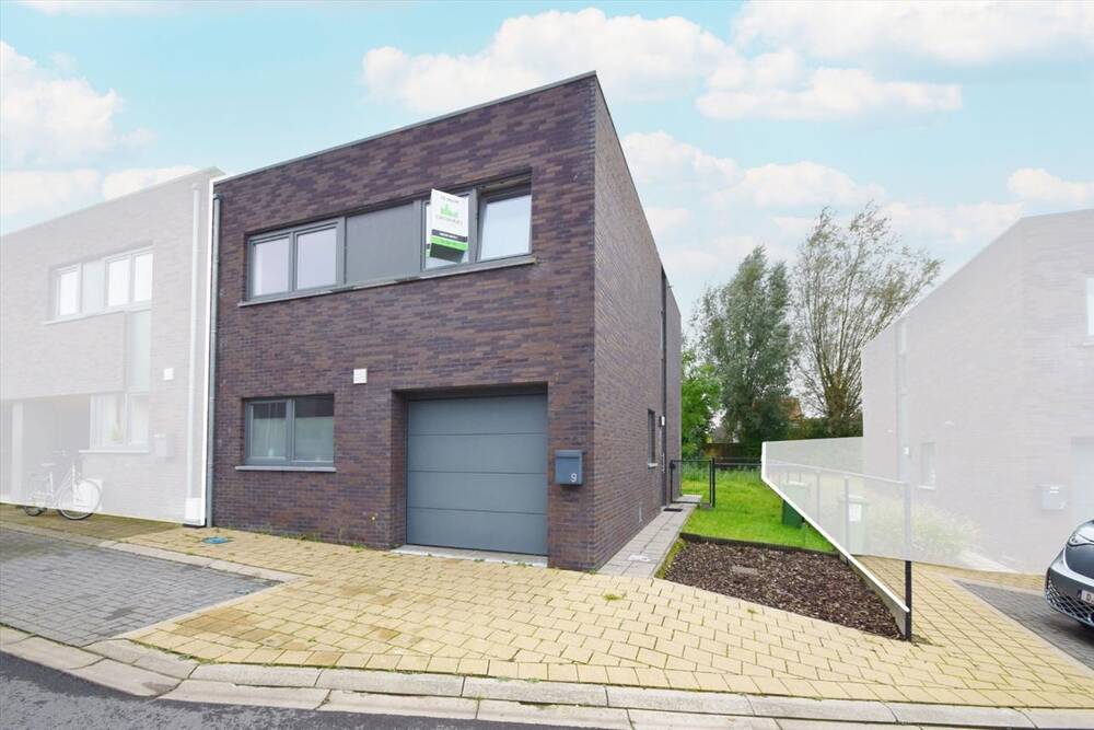 Huis te  huur in Diksmuide 8600 850.00€ 2 slaapkamers 136.00m² - Zoekertje 268510