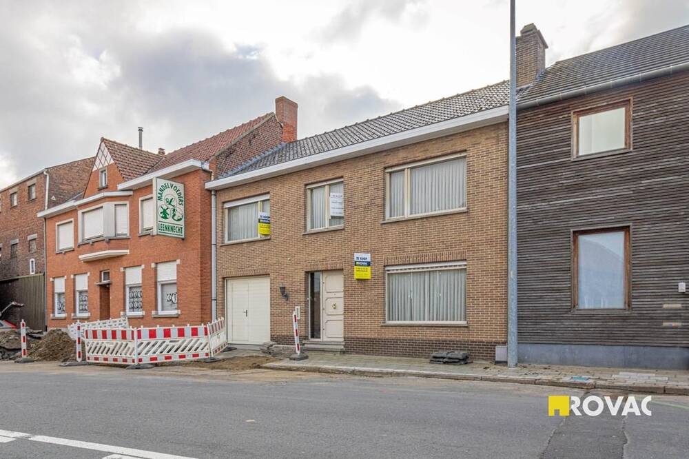 Huis te  koop in Izegem 8870 325000.00€  slaapkamers m² - Zoekertje 268232