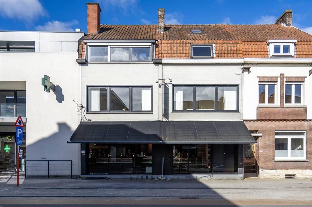 Handelszaak te  koop in Heule 8501 0.00€ 4 slaapkamers 345.00m² - Zoekertje 268130