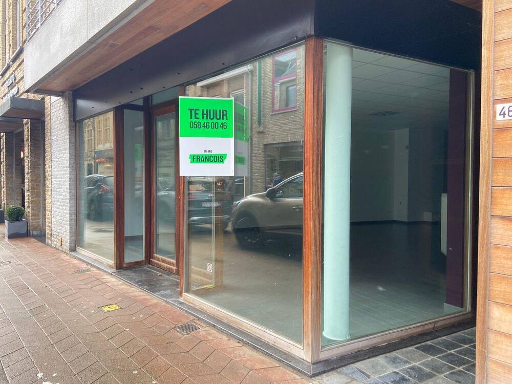 Handelszaak te  huur in Veurne 8630 1250.00€  slaapkamers 0.00m² - Zoekertje 268231