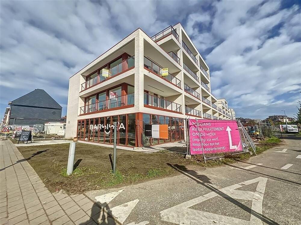 Appartement te  huur in Roeselare 8800 870.00€ 2 slaapkamers m² - Zoekertje 272450