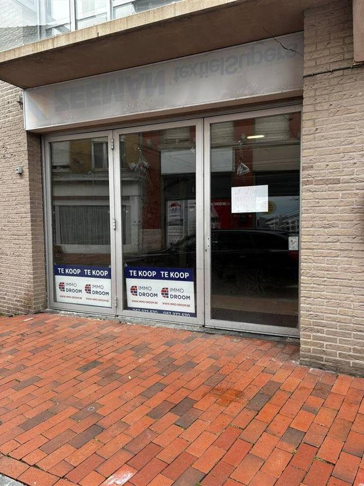 Handelszaak te  koop in Poperinge 8970 315000.00€  slaapkamers 174.00m² - Zoekertje 272465