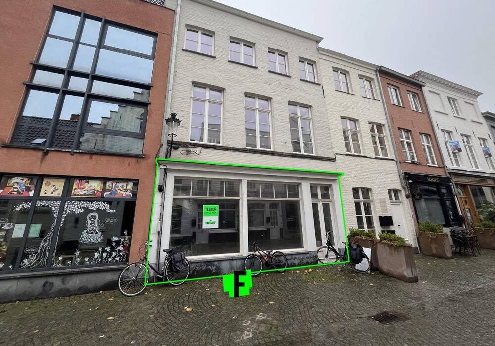 Handelszaak te  koop in Brugge 8000 595000.00€  slaapkamers 0.00m² - Zoekertje 272923