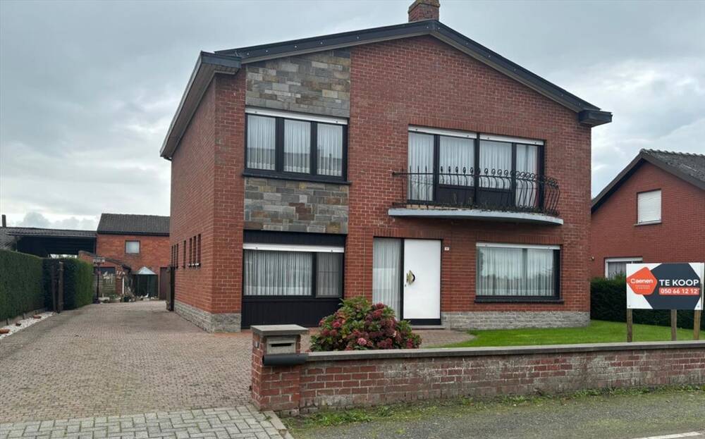 Huis te  koop in Ruddervoorde 8020 340000.00€ 5 slaapkamers 220.00m² - Zoekertje 273641