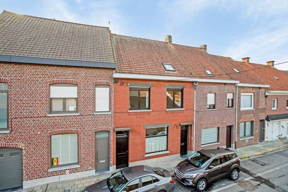 Huis te  koop in Lauwe 8930 295000.00€ 4 slaapkamers 175.00m² - Zoekertje 274363