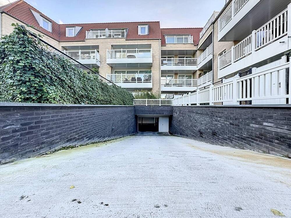 Parking & garage te  koop in Heist-aan-Zee 8301 60000.00€  slaapkamers 0.00m² - Zoekertje 282255