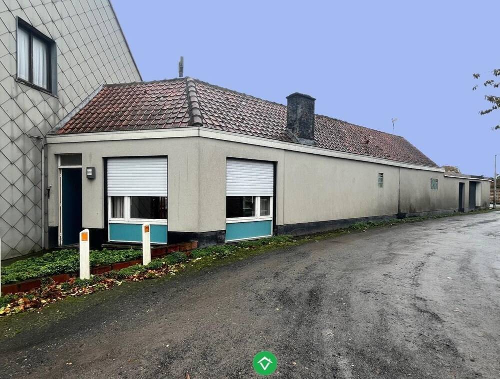 Huis te  koop in Aartrijke 8211 149000.00€ 1 slaapkamers 145.00m² - Zoekertje 283463