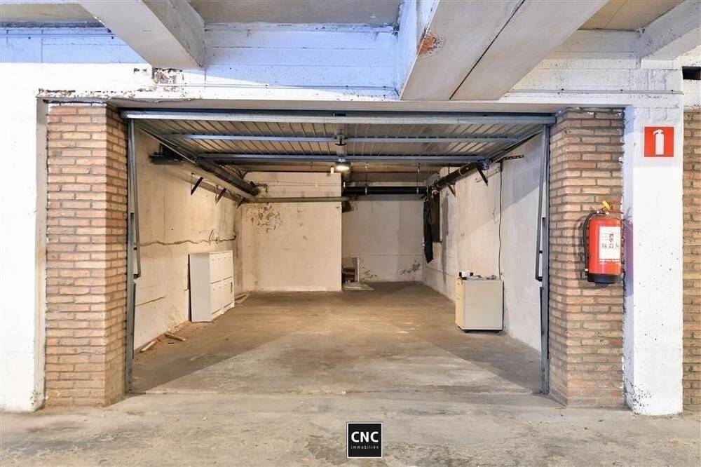 Parking & garage te  koop in Zeebrugge 8380 65000.00€  slaapkamers m² - Zoekertje 283689