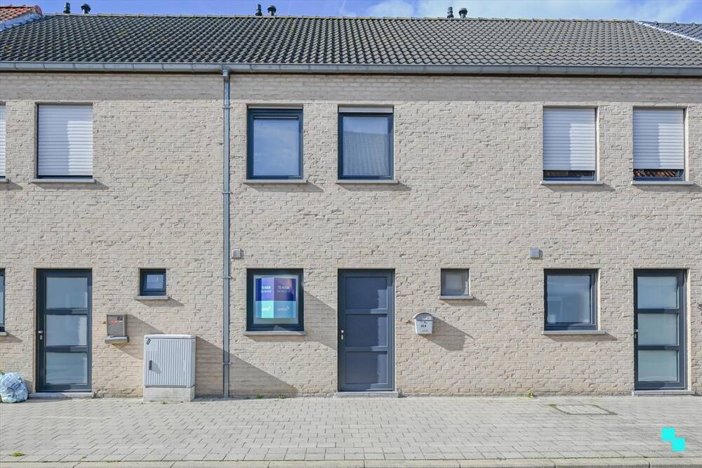 Huis te  huur in Oostrozebeke 8780 850.00€ 2 slaapkamers 143.00m² - Zoekertje 285387