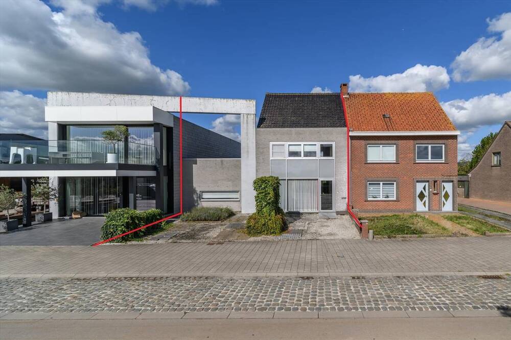 Huis te  koop in Reninge 8647 345000.00€ 3 slaapkamers 280.00m² - Zoekertje 285413