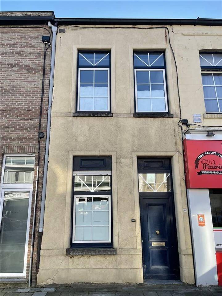 Huis te  in Kortrijk 8500 125000.00€ 2 slaapkamers 115.00m² - Zoekertje 286589