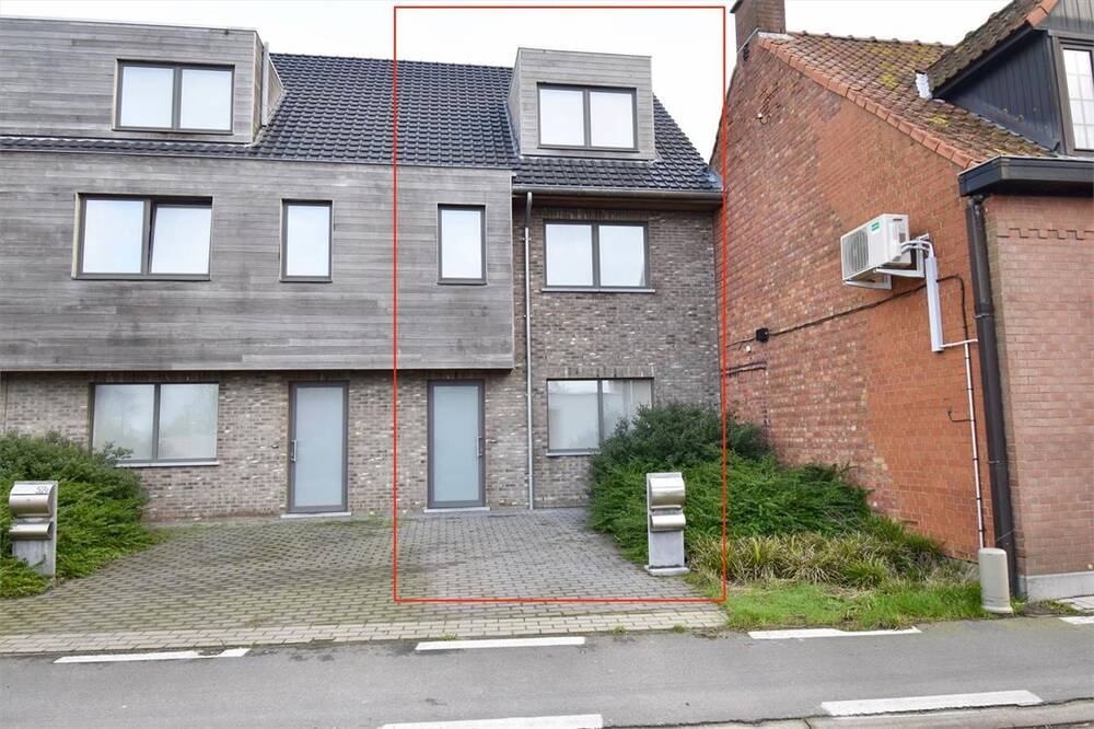 Huis te  huur in Ruiselede 8755 935.00€ 3 slaapkamers m² - Zoekertje 286394