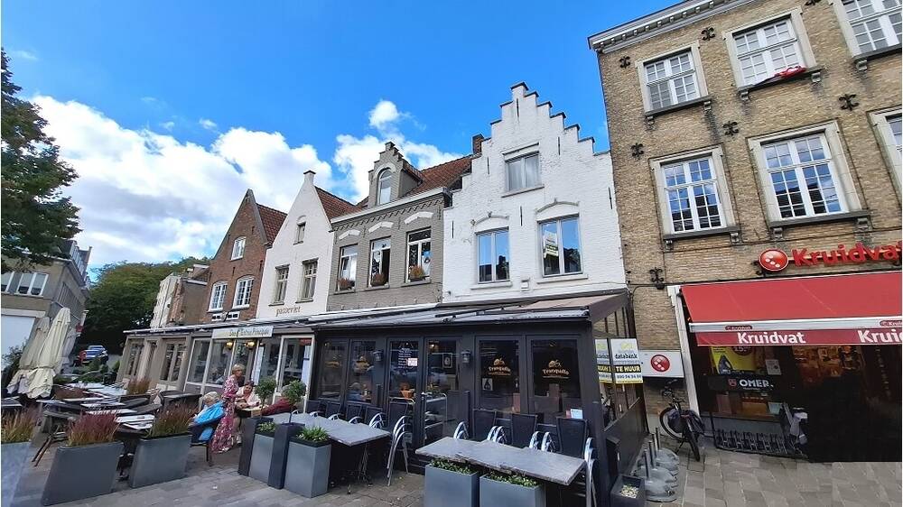 Handelszaak te  huur in Brugge 8000 3000.00€ 0 slaapkamers m² - Zoekertje 287389