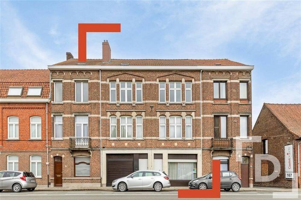 Handelszaak te  koop in Ieper 8900 295000.00€ 7 slaapkamers 547.00m² - Zoekertje 289095