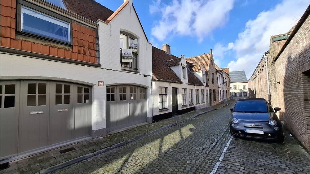 Appartement te  huur in Brugge 8000 795.00€ 2 slaapkamers 66.00m² - Zoekertje 289527