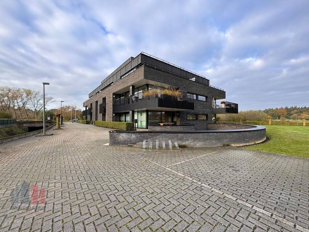 Handelszaak te  koop in Zedelgem 8210 525000.00€  slaapkamers 210.00m² - Zoekertje 290338