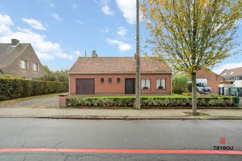 Huis te  koop in Langemark-Poelkapelle 8920 299900.00€ 3 slaapkamers m² - Zoekertje 289939