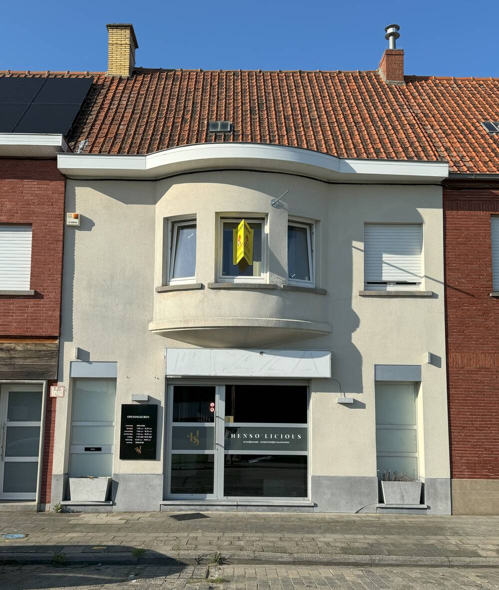 Huis te  koop in Ingelmunster 8770 159000.00€ 3 slaapkamers 227.00m² - Zoekertje 290195