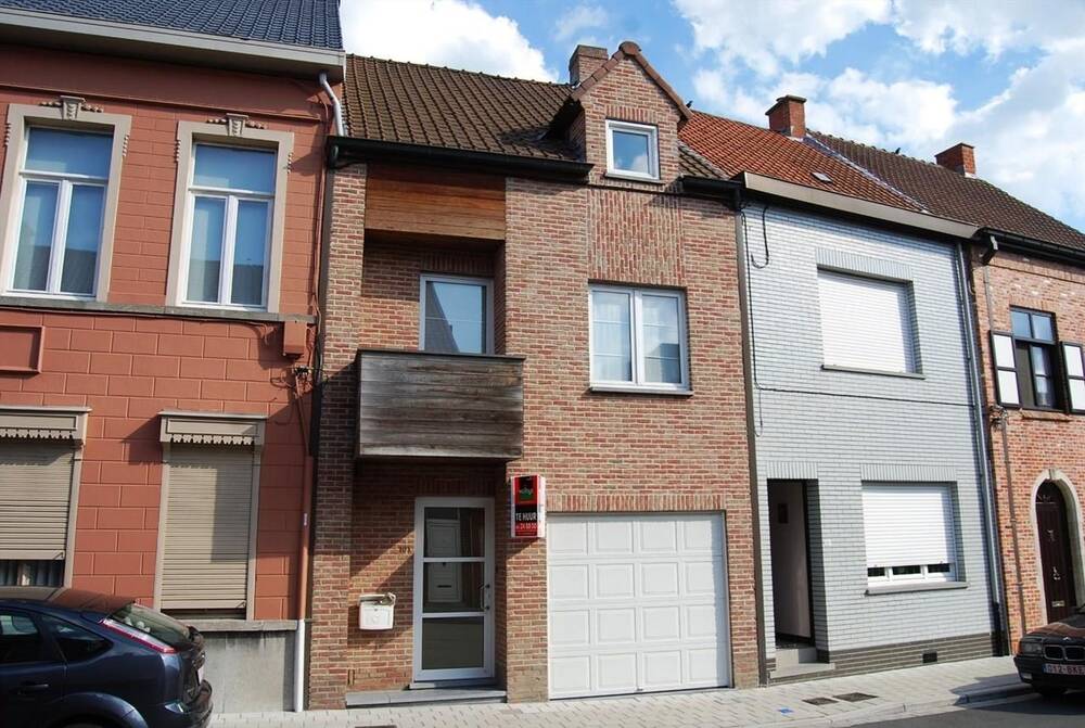 Huis te  koop in Izegem 8870 248500.00€ 3 slaapkamers 176.00m² - Zoekertje 290228