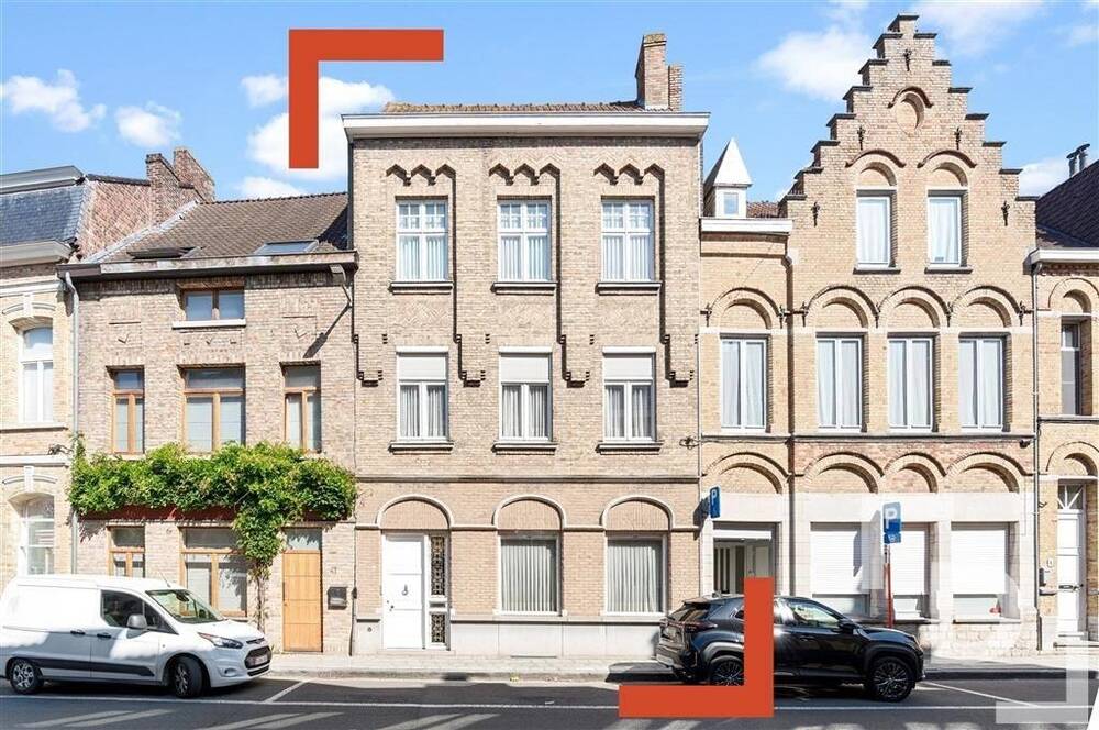 Huis te  koop in Ieper 8900 420000.00€ 4 slaapkamers 611.00m² - Zoekertje 289666