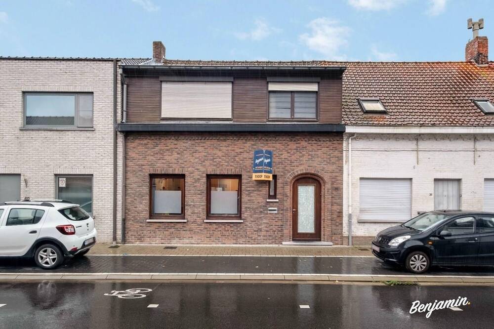 Huis te  koop in Moorsele 8560 199000.00€ 4 slaapkamers 165.00m² - Zoekertje 289754