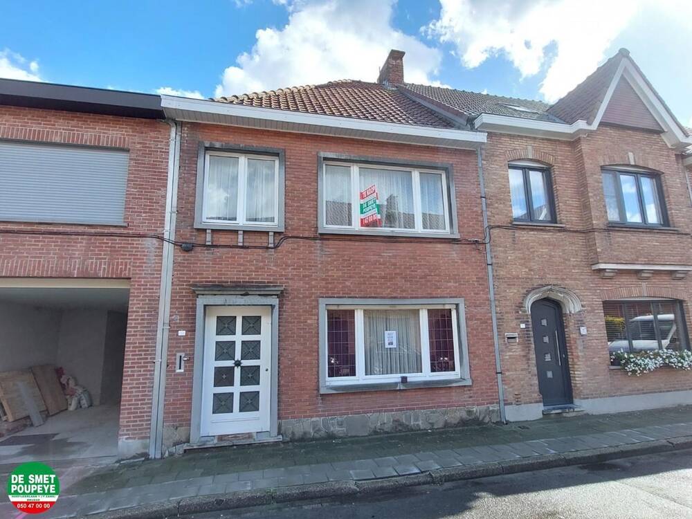 Huis te  koop in Sint-Kruis 8310 265000.00€ 3 slaapkamers 150.00m² - Zoekertje 290933