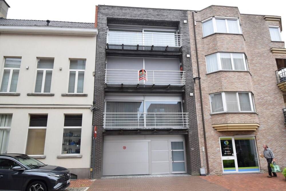 Appartement te  huur in Roeselare 8800 725.00€ 2 slaapkamers 94.00m² - Zoekertje 290990