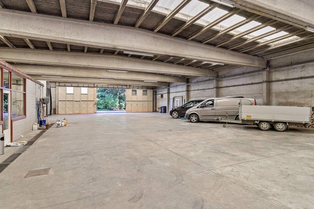 Handelszaak te  koop in Wijtschate 8953 1600000.00€  slaapkamers 158.00m² - Zoekertje 292589