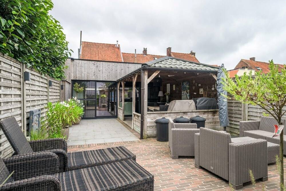 Huis te  koop in Kuurne 8520 389000.00€ 3 slaapkamers 238.00m² - Zoekertje 292161