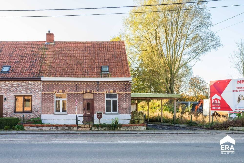 Huis te  koop in Vlamertinge 8908 118000.00€ 1 slaapkamers 150.00m² - Zoekertje 294744