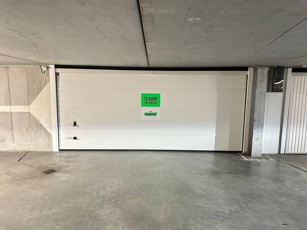 Parking & garage te  koop in Blankenberge 8370 105000.00€  slaapkamers 0.00m² - Zoekertje 294156