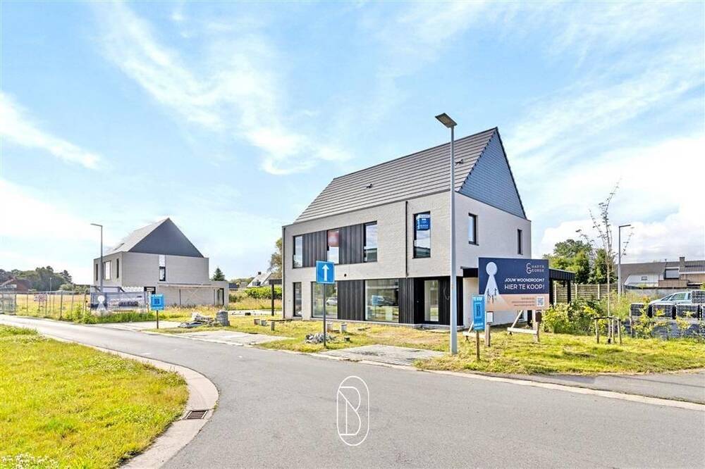 Huis te  koop in Ingelmunster 8770 427735.00€ 3 slaapkamers 180.00m² - Zoekertje 293328