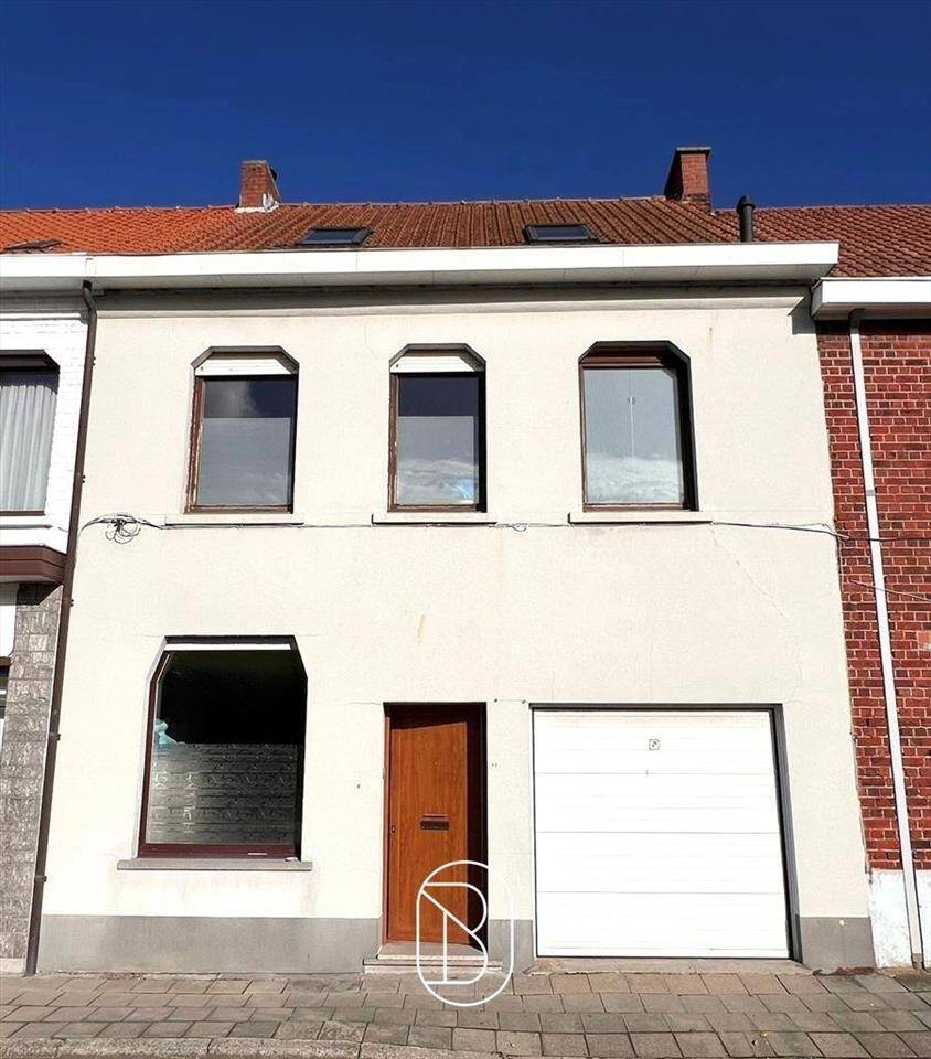 Huis te  koop in Ingelmunster 8770 235000.00€ 3 slaapkamers 150.00m² - Zoekertje 293702