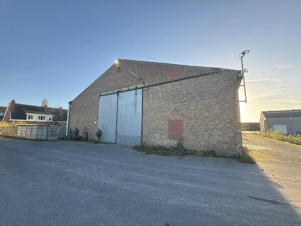 Handelszaak te  huur in Desselgem 8792 2500.00€  slaapkamers 0.00m² - Zoekertje 295585