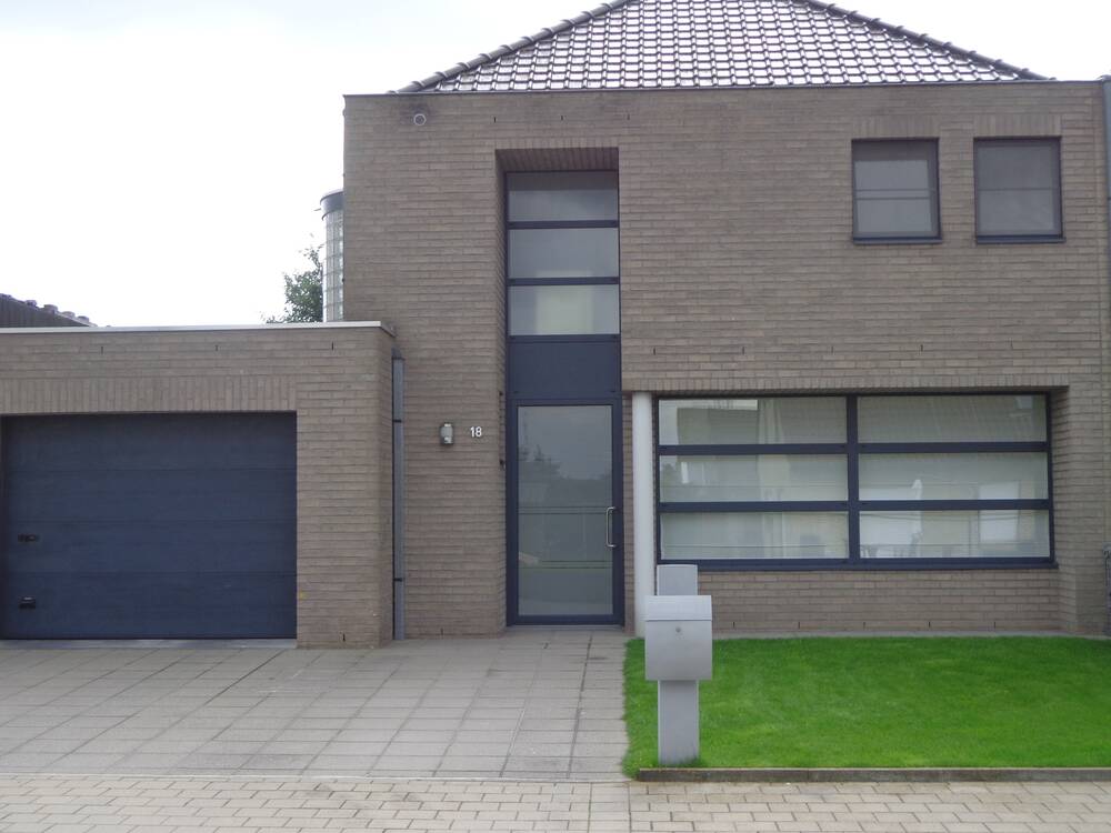 Huis te  huur in Lendelede 8860 1045.00€ 3 slaapkamers 220.00m² - Zoekertje 295546