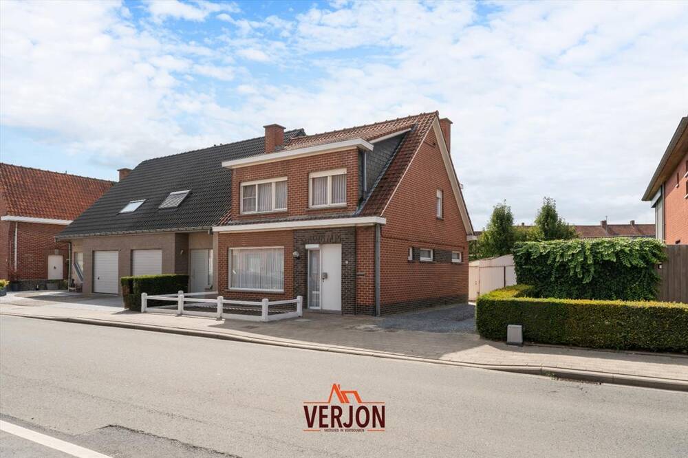 Huis te  koop in Izegem 8870 199500.00€ 4 slaapkamers 121.00m² - Zoekertje 297127