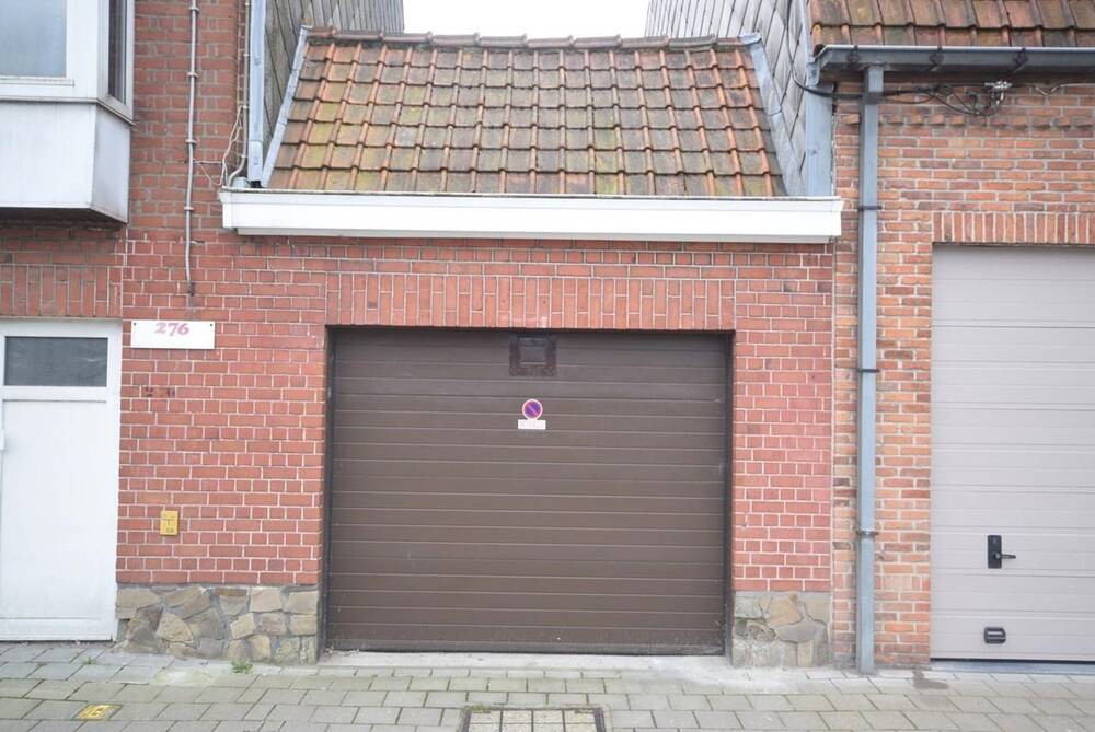 Parking & garage te  huur in Roeselare 8800 95.00€  slaapkamers m² - Zoekertje 296088