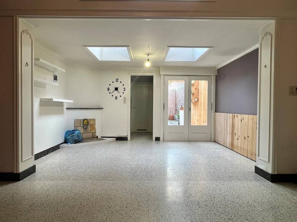 Huis te  koop in Zwevegem 8550 149000.00€ 3 slaapkamers 150.00m² - Zoekertje 296328