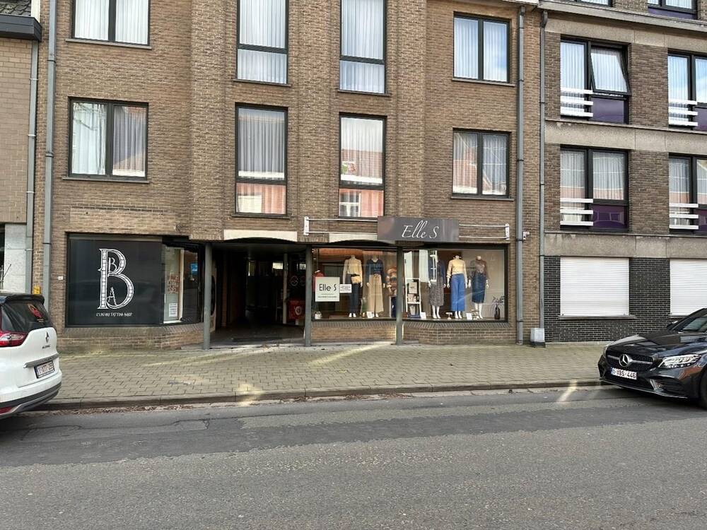 Handelszaak te  koop in Desselgem 8792 195000.00€  slaapkamers 147.00m² - Zoekertje 296617