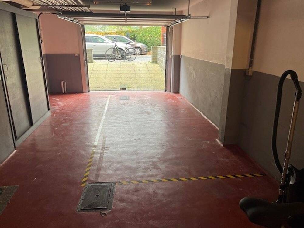 Parking & garage te  koop in Oostende 8400 30000.00€  slaapkamers 0.00m² - Zoekertje 296859