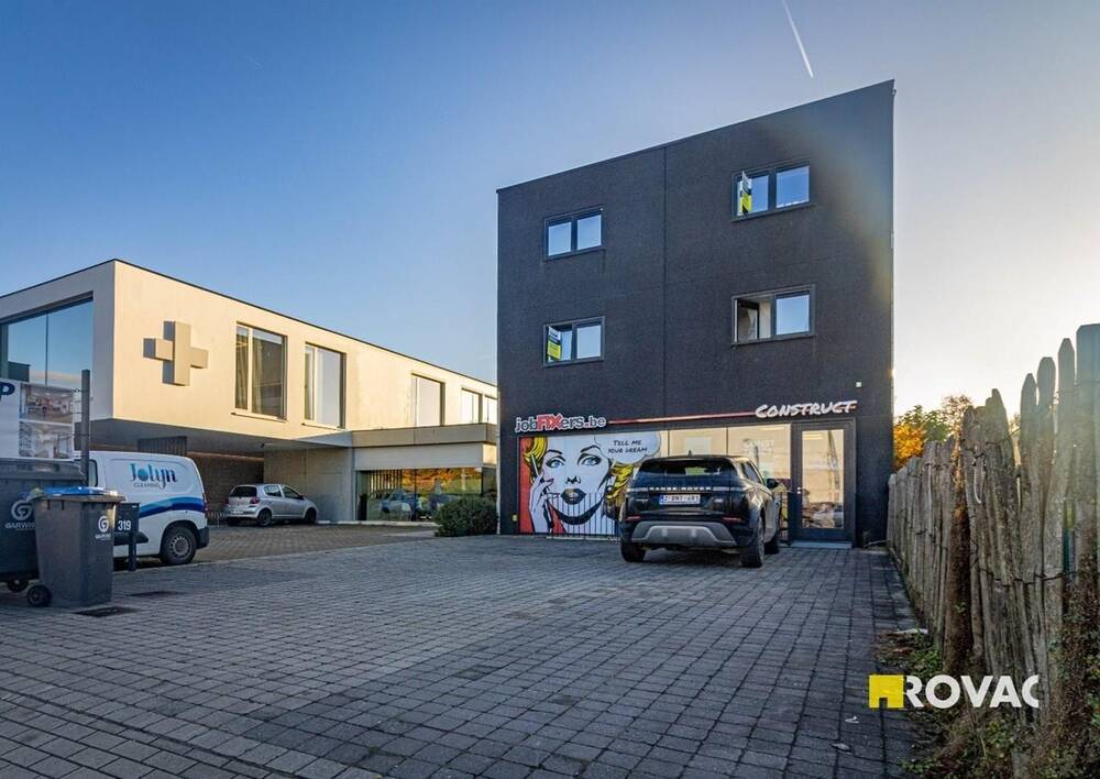 Appartementsgebouw te  koop in Roeselare 8800 760000.00€  slaapkamers m² - Zoekertje 298091