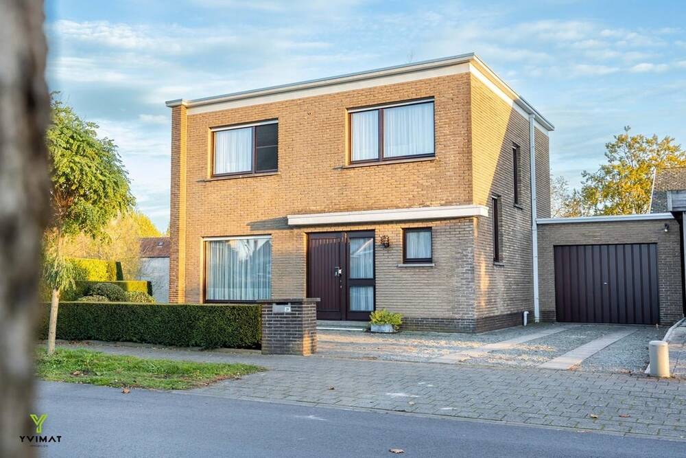 Huis te  koop in Zwevegem 8550 0.00€ 3 slaapkamers 171.00m² - Zoekertje 297581