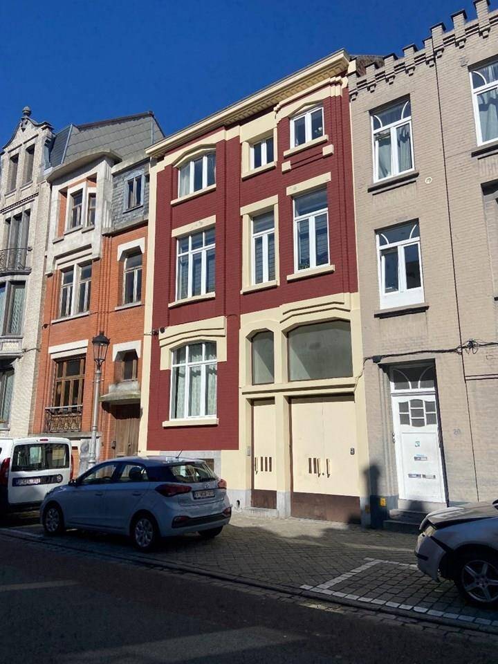 Appartementsgebouw te  koop in Oostende 8400 299000.00€ 4 slaapkamers m² - Zoekertje 297730