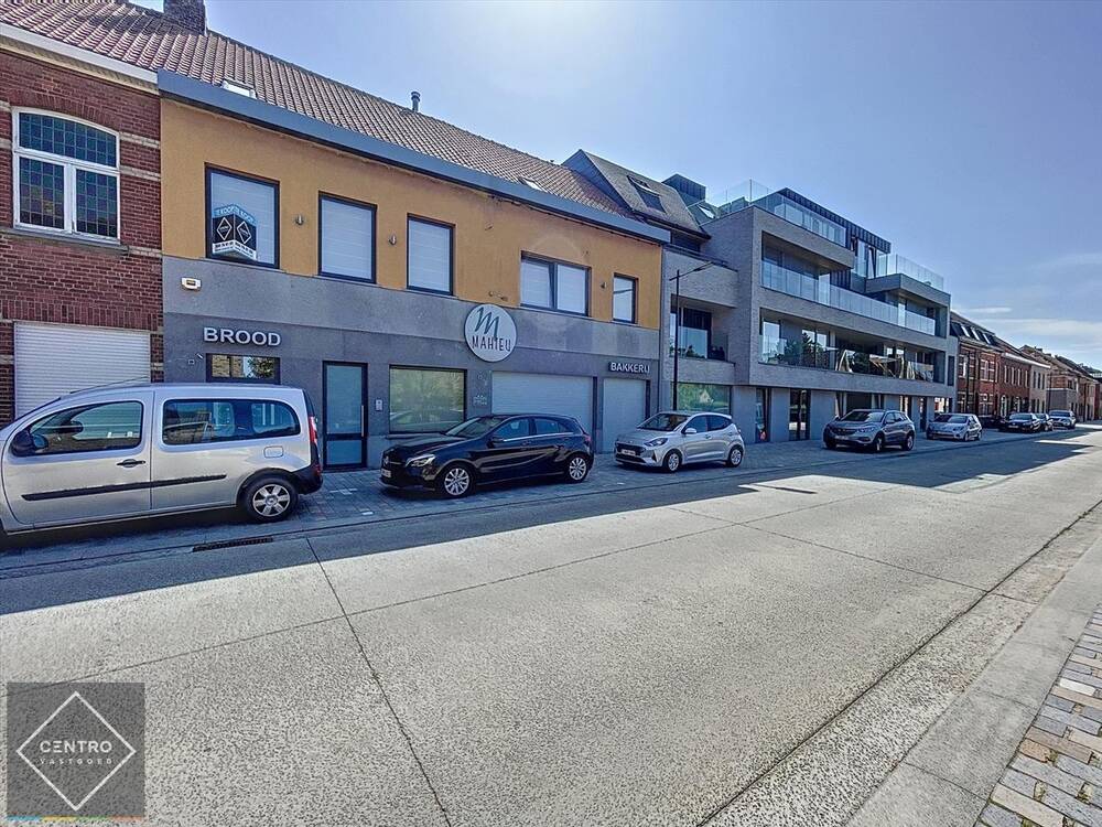 Handelszaak te  koop in Langemark-Poelkapelle 8920 499900.00€ 5 slaapkamers 411.00m² - Zoekertje 298589